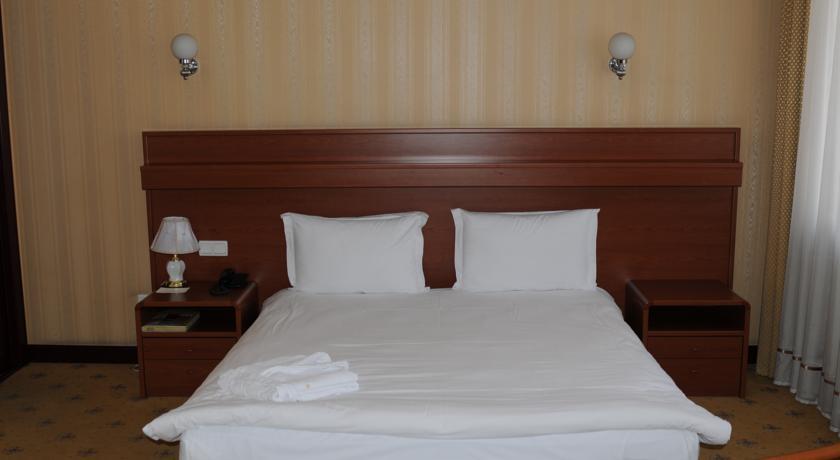 City Hotel Tien Shan Koktobe المظهر الخارجي الصورة