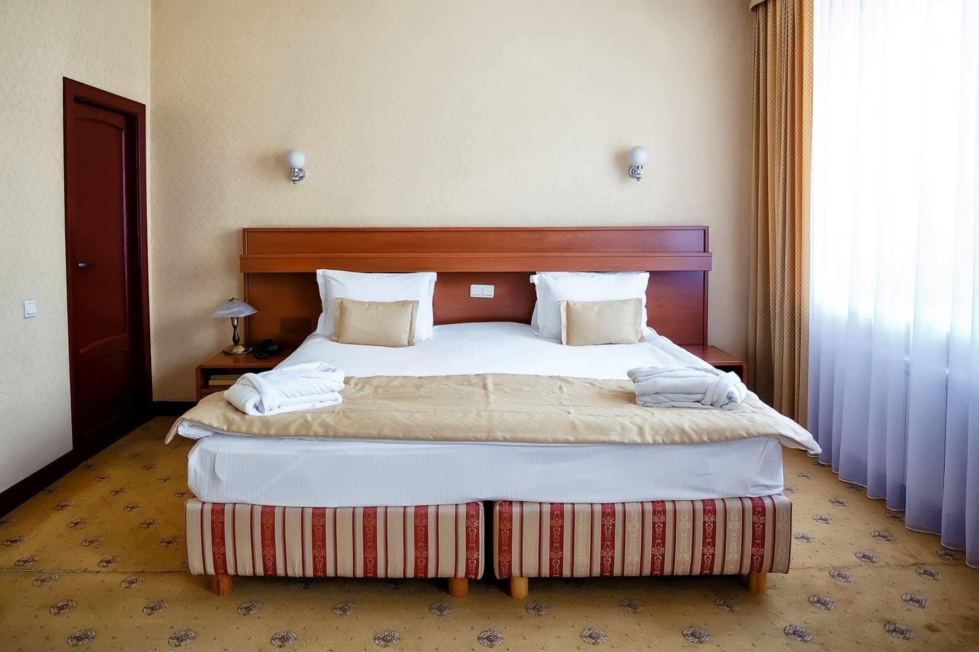City Hotel Tien Shan Koktobe المظهر الخارجي الصورة